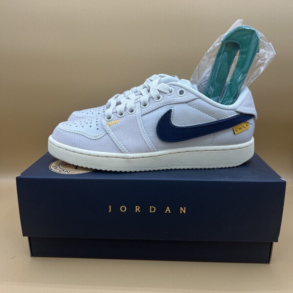 Jordan 1 Retro AJKO Low SP Union Sail Leather- Men's 4 - Picture 4 of 12